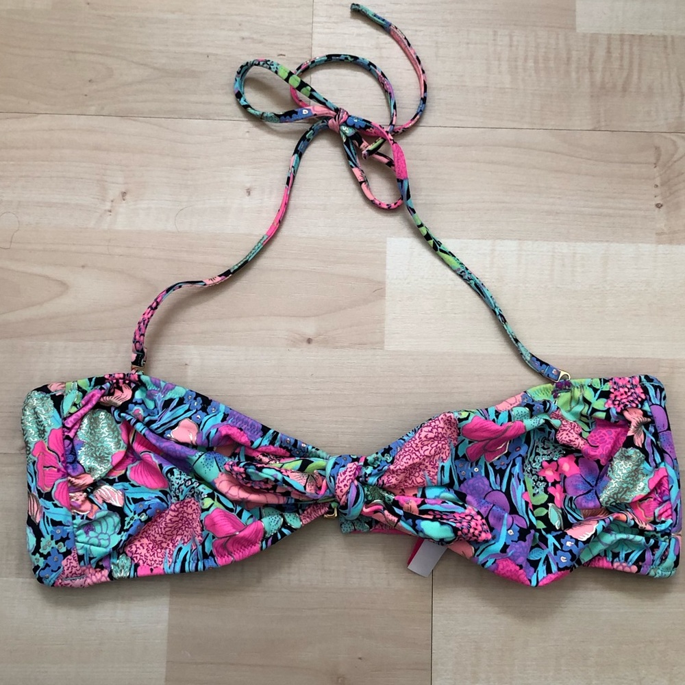 Victoria’s Secret bikini top